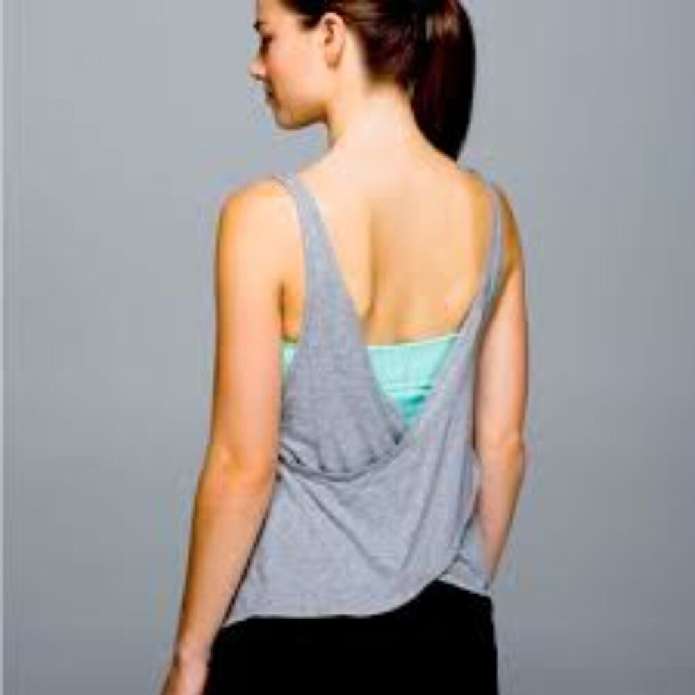lululemon tank with built-in bra in grey/mint